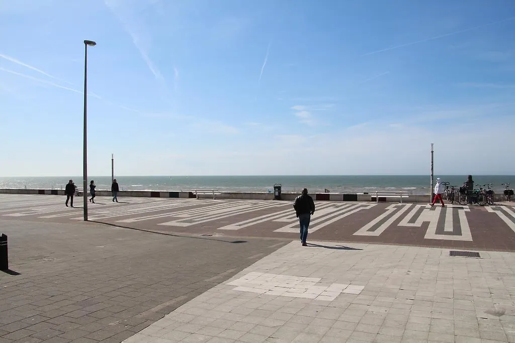 Sunset Boulevard Apartment Zandvoort